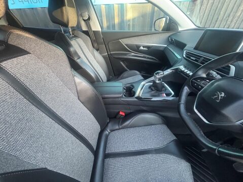 Peugeot 3008 1.2 PureTech Allure Euro 6 (s/s) 5dr 32