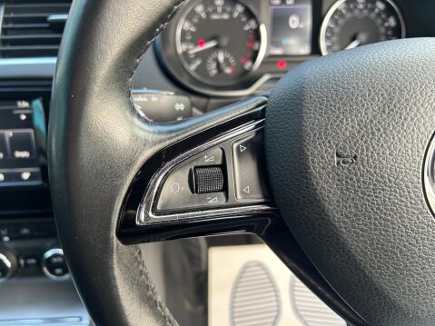 Skoda Octavia 1.4 TSI SE L Euro 6 (s/s) 5dr 27