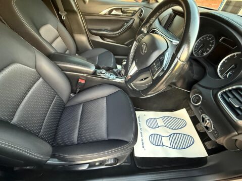 Infiniti Q30 1.5d Business Executive Euro 6 (s/s) 5dr 50