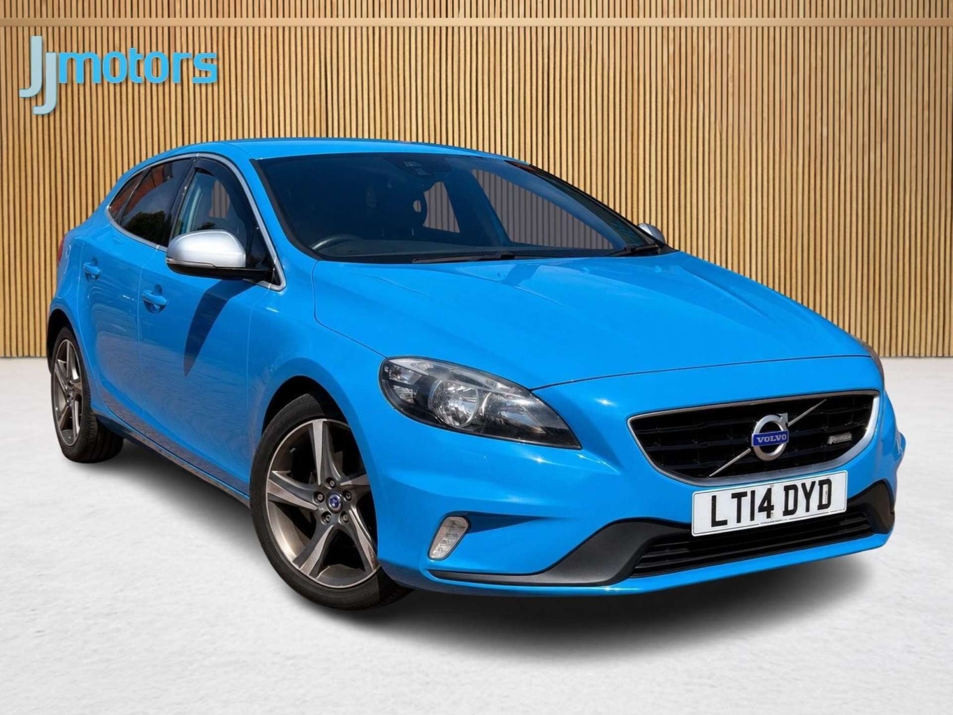Volvo V40