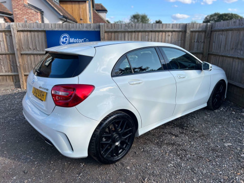 Mercedes-Benz A Class 2.1 A220 BlueEfficiency AMG Sport CDi Auto 5dr 7