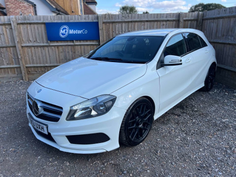 Mercedes-Benz A Class 2.1 A220 BlueEfficiency AMG Sport CDi Auto 5dr 27