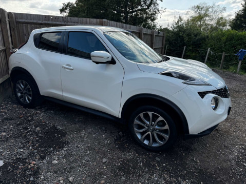 Nissan Juke 1.2 Juke Tekna DiG-T 5dr 12