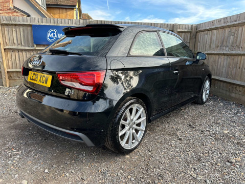 Audi A1 1.0 A1 S Line Nav TFSI Semi-Auto 3dr 29