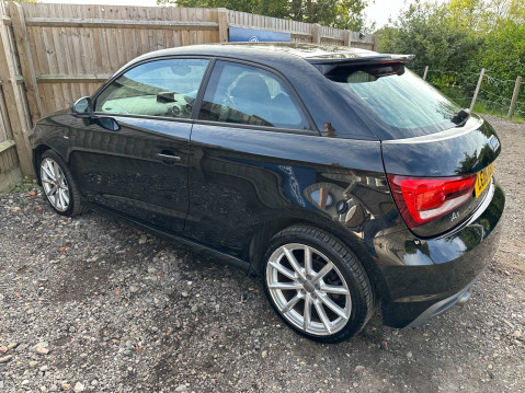 Audi A1 1.0 A1 S Line Nav TFSI Semi-Auto 3dr 34