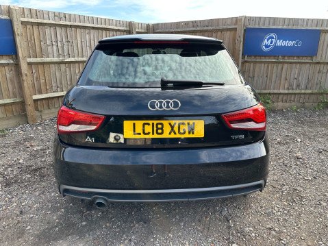 Audi A1 1.0 A1 S Line Nav TFSI Semi-Auto 3dr 38