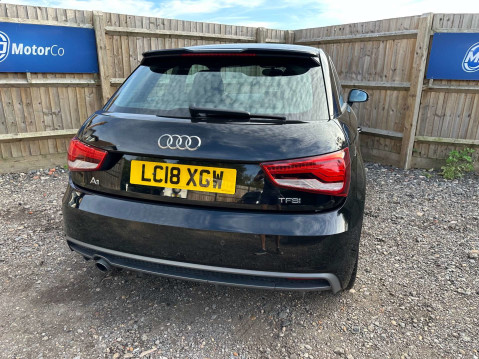 Audi A1 1.0 A1 S Line Nav TFSI Semi-Auto 3dr 40