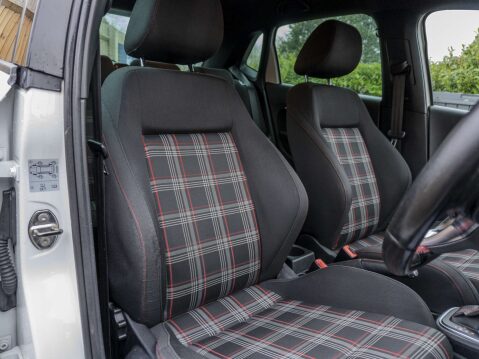 Volkswagen Polo 1.8 Polo GTi Semi-Auto 5dr 38