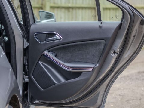 Mercedes-Benz A Class 2.1 A 200 D AMG Line Executive 5dr 11