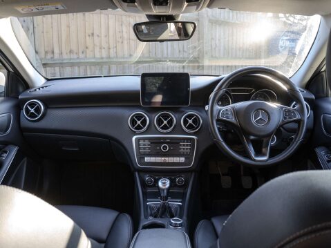 Mercedes-Benz A Class 1.6 A 180 Sport Executive 5dr 13