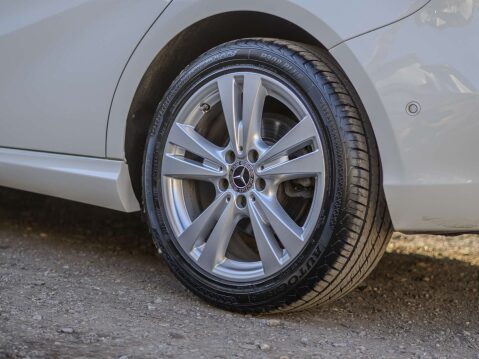 Mercedes-Benz A Class 1.6 A 180 Sport Executive 5dr 20