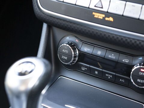 Mercedes-Benz A Class 1.6 A 180 Sport Executive 5dr 52