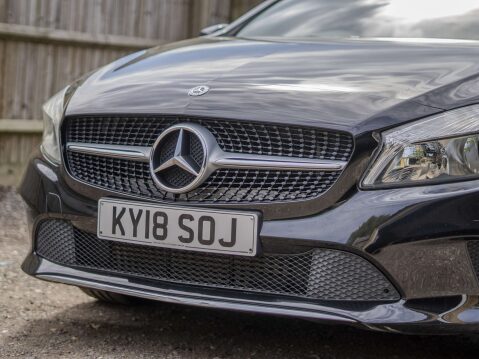 Mercedes-Benz A Class 2.1 A 200 D Sport Auto 5dr 10