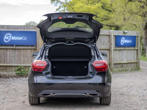 Mercedes-Benz A Class 2.1 A 200 D Sport Auto 5dr 7