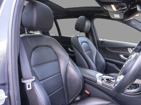 Mercedes-Benz C Class 2.0 C200 AMG Line Premium Auto 5dr 43