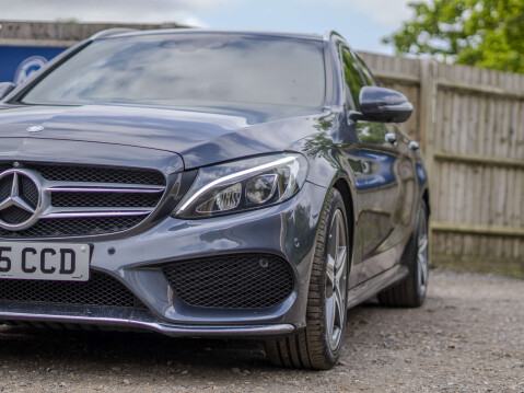 Mercedes-Benz C Class 2.0 C200 AMG Line Premium Auto 5dr 20
