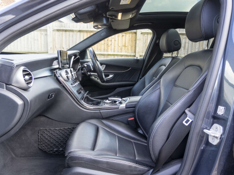 Mercedes-Benz C Class 2.0 C200 AMG Line Premium Auto 5dr 47