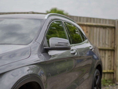 Mercedes-Benz GLA 2.1 GLA 200 AMG Line D Auto 5dr 36