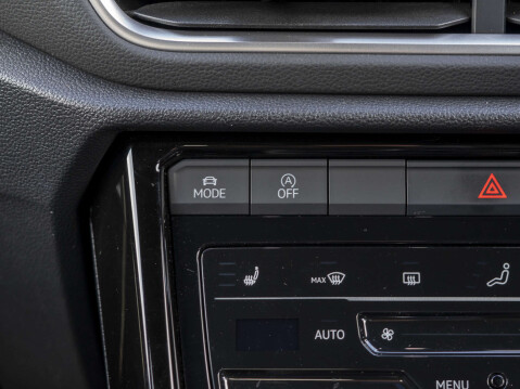 Volkswagen T-Roc 1.5 T-Roc R-Line TSI Semi-Auto 5dr 42