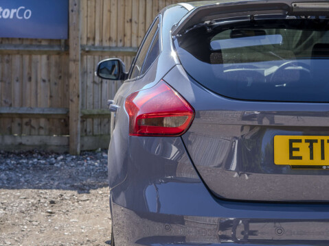 Ford Focus 2.0 Focus ST-3 T 5dr 7