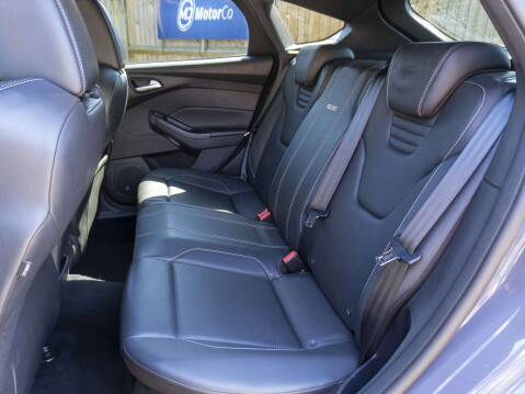 Ford Focus 2.0 Focus ST-3 T 5dr 46