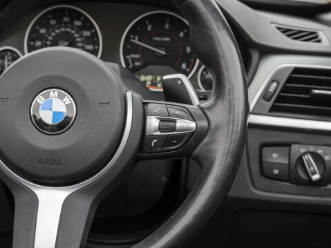 BMW 4 Series 2.0 420D M Sport Auto 2dr 26