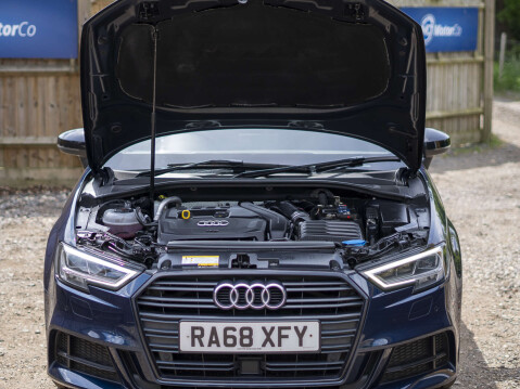 Audi A3 1.5 A3 Sportback 35 TFSI Black Edition Semi-Auto 5dr 8
