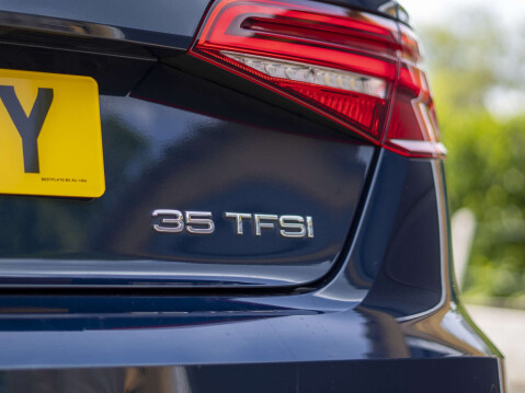 Audi A3 1.5 A3 Sportback 35 TFSI Black Edition Semi-Auto 5dr 20