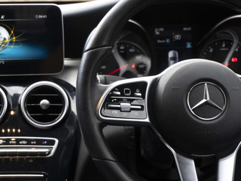 Mercedes-Benz C Class 2.0 C 220 Sport D Auto 4dr 27