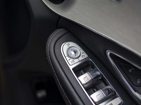 Mercedes-Benz C Class 2.0 C 220 Sport D Auto 4dr 44