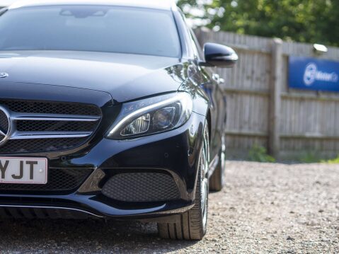 Mercedes-Benz C Class 2.1 C 220 Sport D Auto 5dr 8