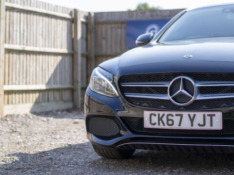 Mercedes-Benz C Class 2.1 C 220 Sport D Auto 5dr 9