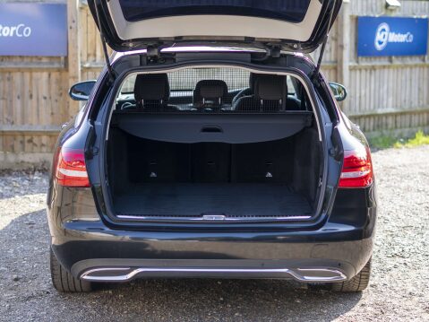 Mercedes-Benz C Class 2.1 C 220 Sport D Auto 5dr 30