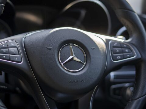 Mercedes-Benz C Class 2.1 C 220 Sport D Auto 5dr 46