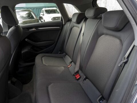 Audi A3 1.6 A3 Sportback SE Technik TDI 5dr 16