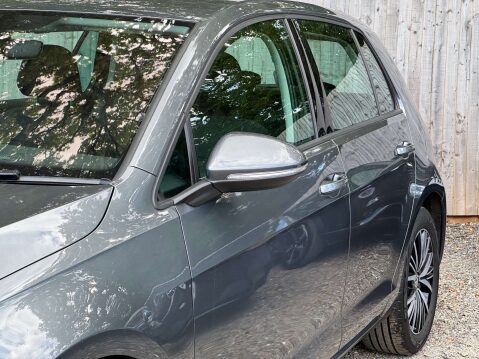 Volkswagen Golf 1.4 Golf SE Nav TSi BlueMotion Technology 5dr 9