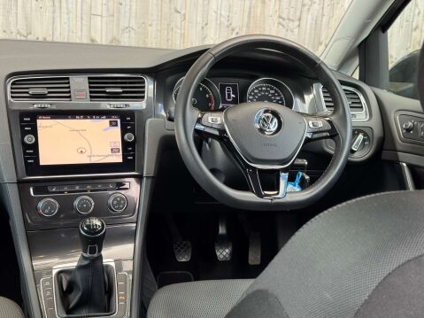 Volkswagen Golf 1.4 Golf SE Nav TSi BlueMotion Technology 5dr 22