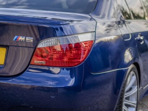 BMW 5 Series 5.0 M5 4dr 18