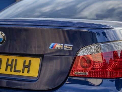 BMW 5 Series 5.0 M5 4dr 19