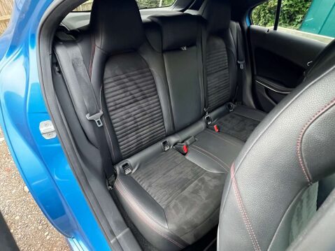 Mercedes-Benz A Class 1.6 A200 BlueEfficiency AMG Sport 5dr 40