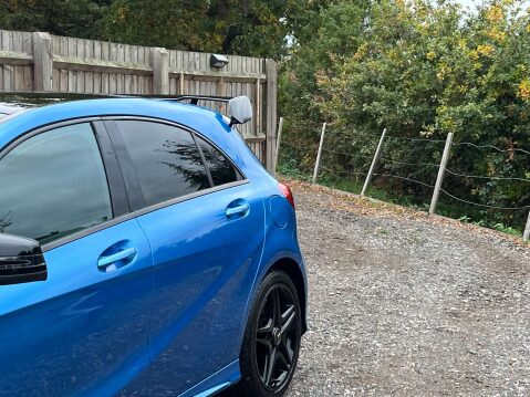 Mercedes-Benz A Class 1.6 A200 BlueEfficiency AMG Sport 5dr 3