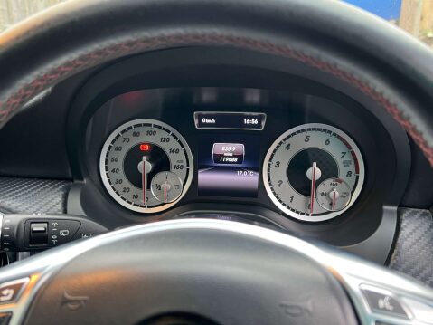 Mercedes-Benz A Class 1.6 A200 BlueEfficiency AMG Sport 5dr 31