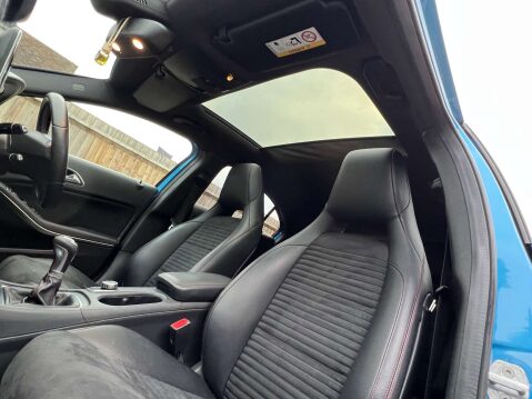 Mercedes-Benz A Class 1.6 A200 BlueEfficiency AMG Sport 5dr 36