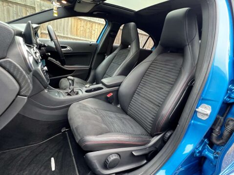 Mercedes-Benz A Class 1.6 A200 BlueEfficiency AMG Sport 5dr 37