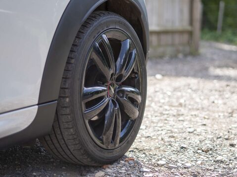 Mini Hatch 2.0 John Cooper Works 3dr 27