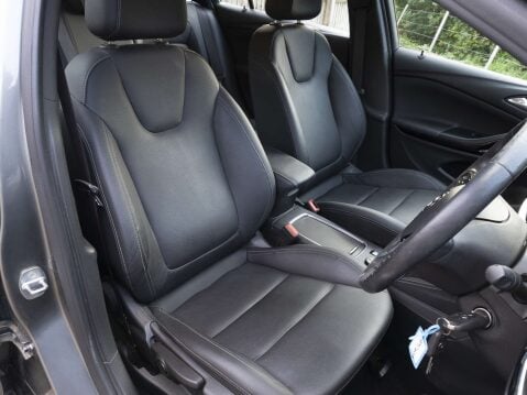 Vauxhall Astra 1.4 Astra Elite Nav T S/S Auto 5dr 7