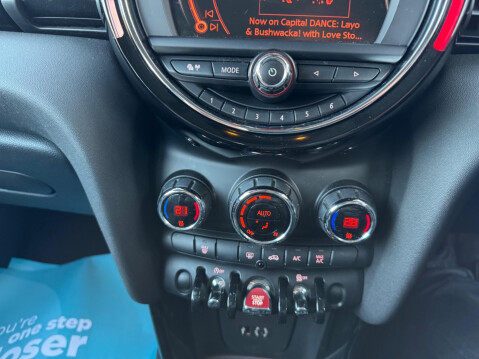 Mini Hatch 1.5 Cooper Euro 6 (s/s) 3dr 38