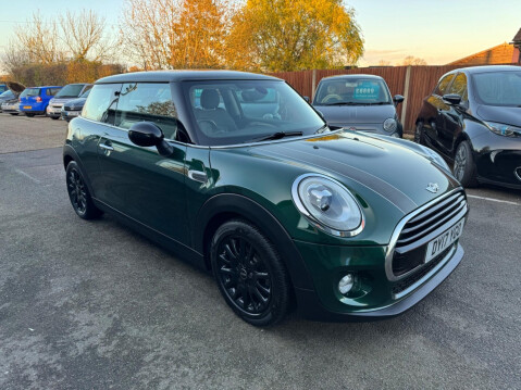 Mini Hatch 1.5 Cooper Euro 6 (s/s) 3dr 1