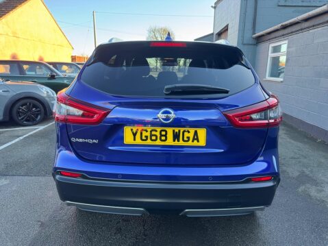 Nissan Qashqai 1.2 DIG-T N-Connecta Euro 6 (s/s) 5dr 4