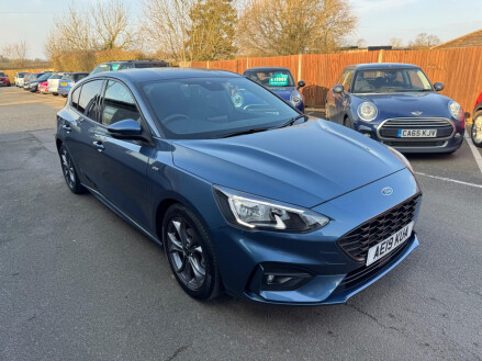 Ford Focus 1.0T EcoBoost ST-Line Euro 6 (s/s) 5dr
